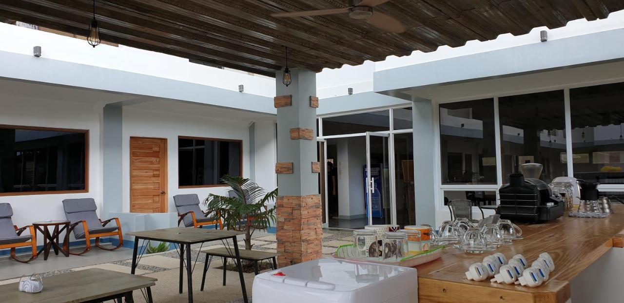 Ocean Holic Resort Tagbilaran Eksteriør bilde